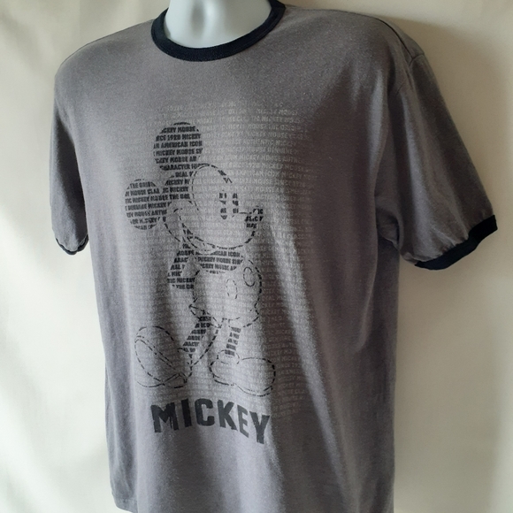Mickey Mouse men's gray graphic short sleeve t-shirt size M - Picture 2 of 8